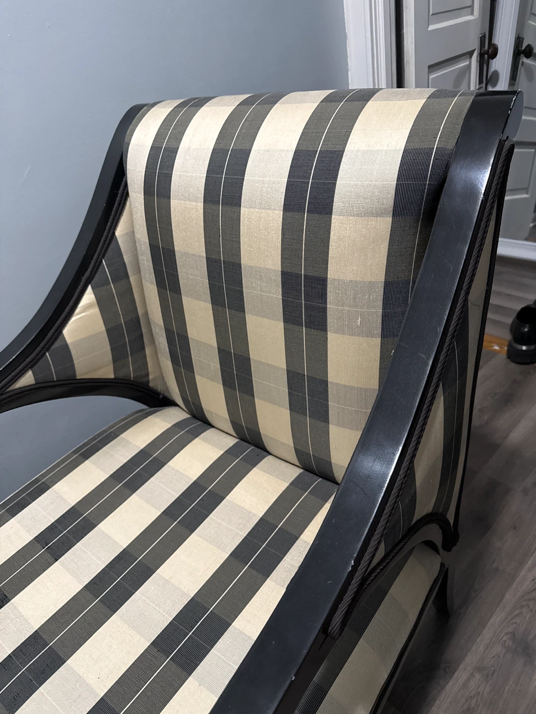 Accent Chair with Ottoman - Plaid Pattern - photo 3