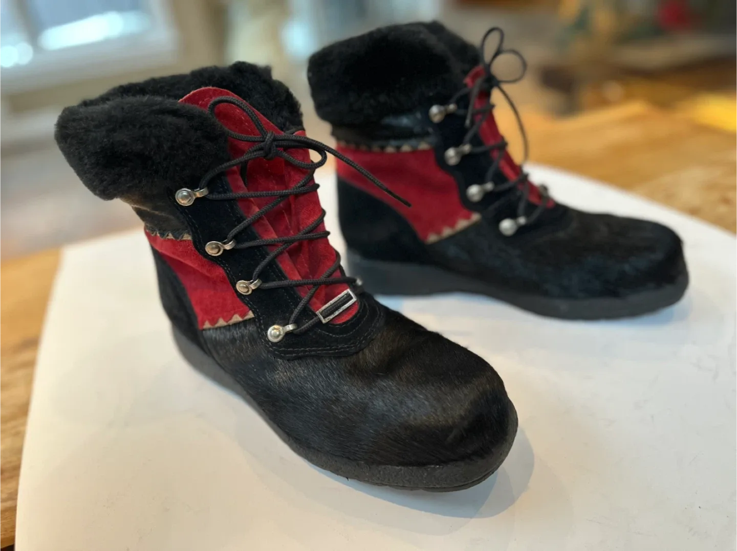 SOREL KAUFMAN  Women’s Calf Hair Fur-lined Boots Sz. 8.5 image indicator(6)