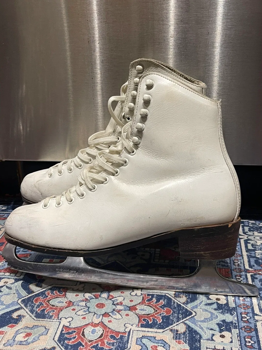 Riedell White Ice Skates