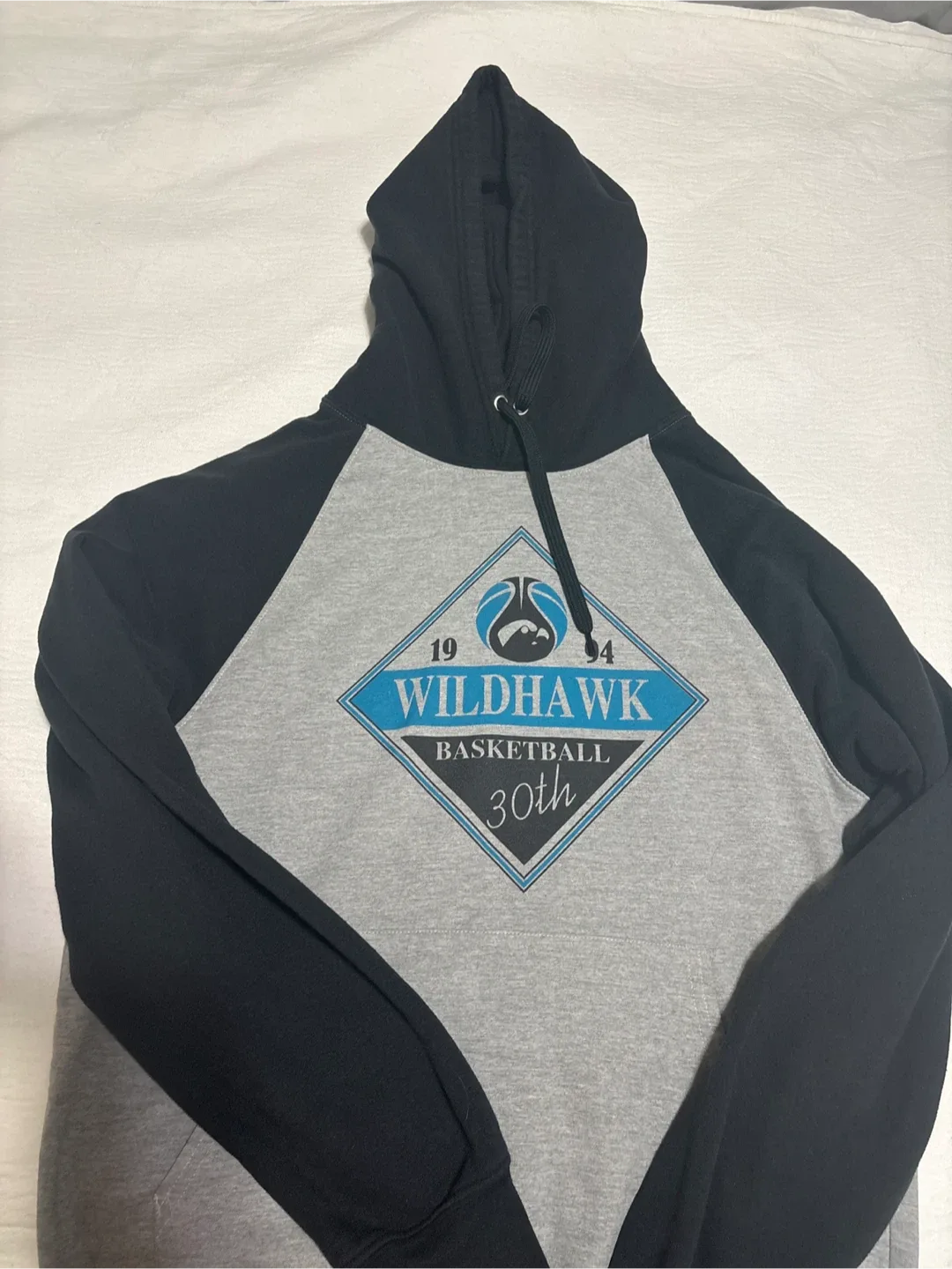 Wildhawk Basketball Hoodie - Size M image indicator(2)