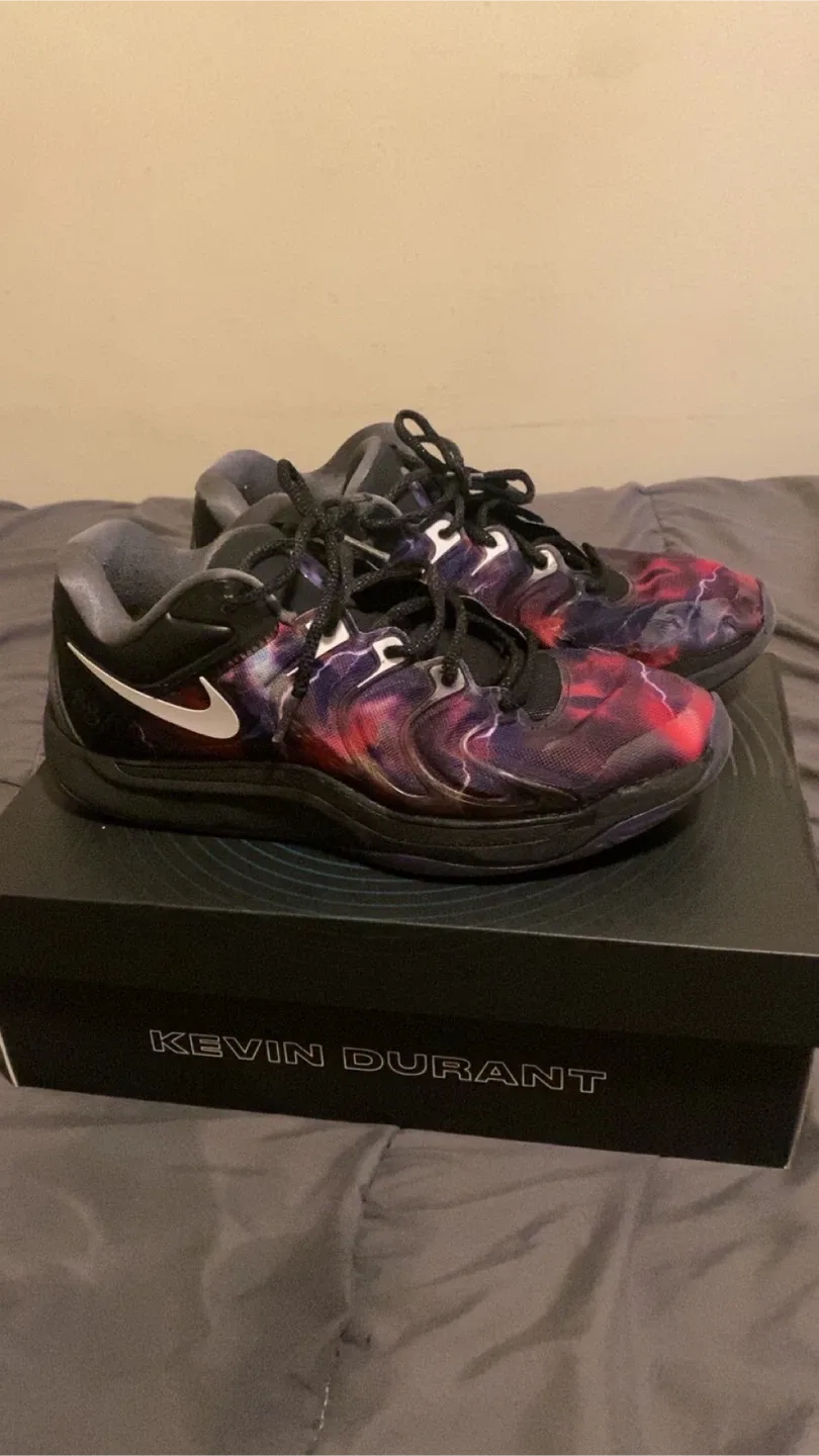 KD 17 NRG (metro boomin collab) size 9