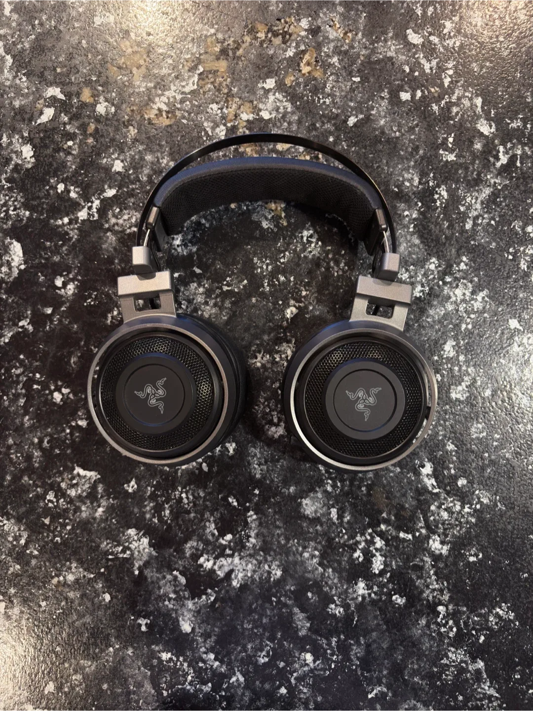 Razor nari wireless headset