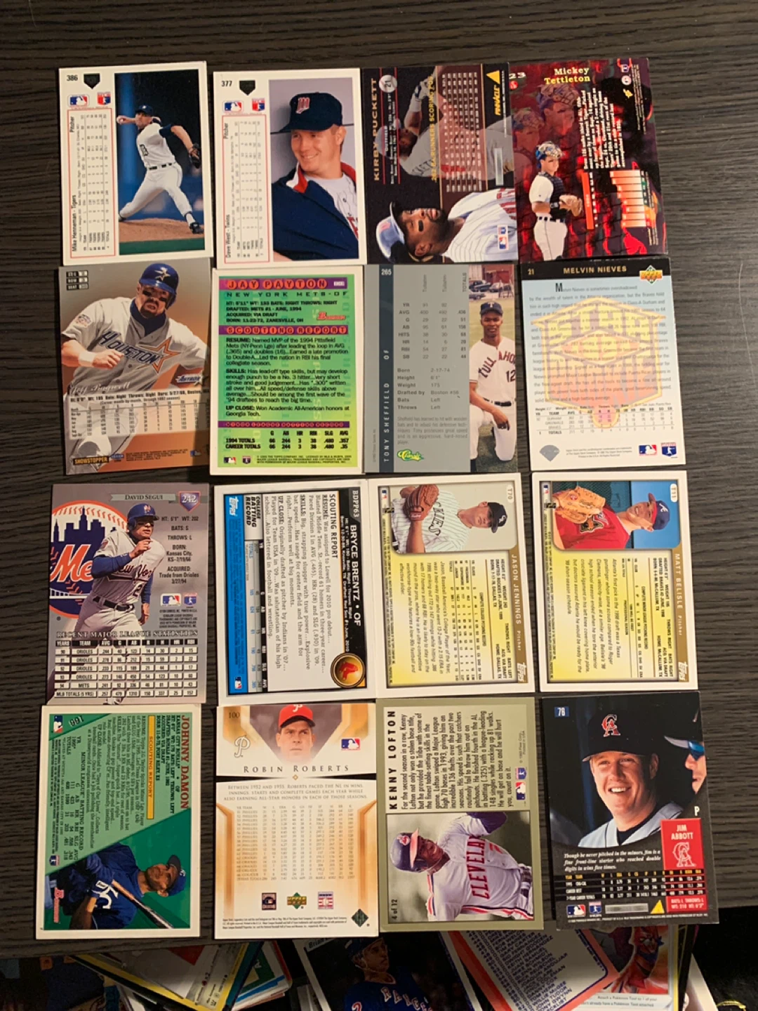 Baseball Cards Lot - photo 2