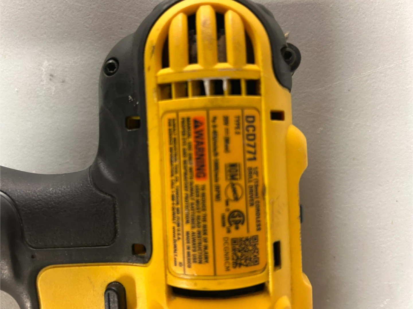 DeWalt DCD771 20V Cordless Drill Driver - photo 3