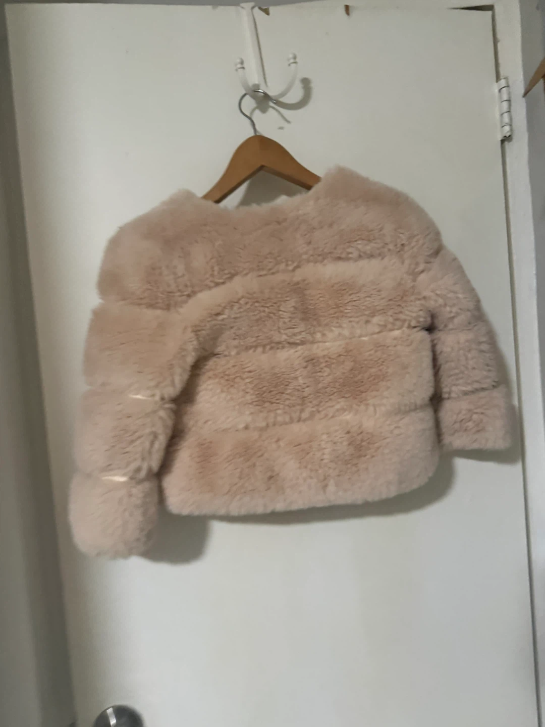 Fashion Fur Jacket - photo 2