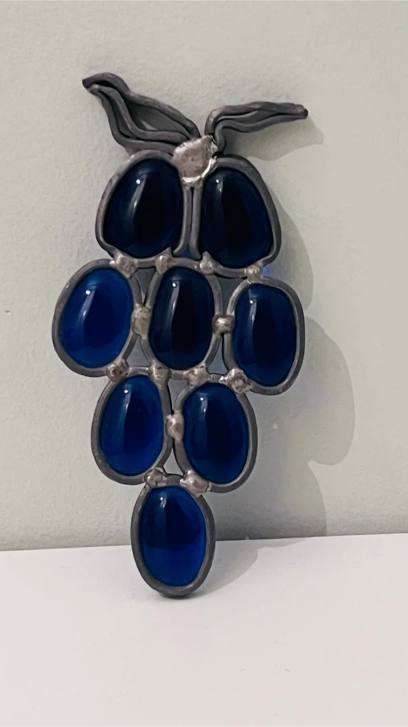 Vintage Blue Grape Cluster Decoration image indicator(3)