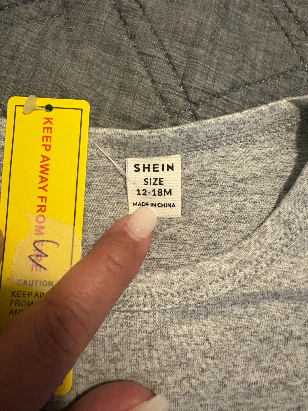 Shein Kids T-Shirt, Size 12-18M - photo 2