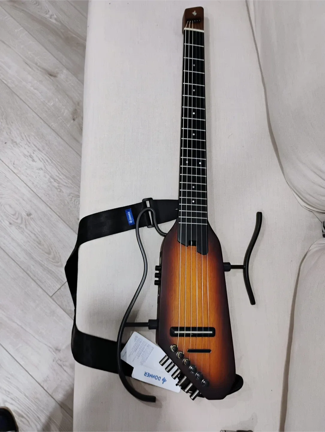 Nylon Classical Electric Guitar Donner Hush C