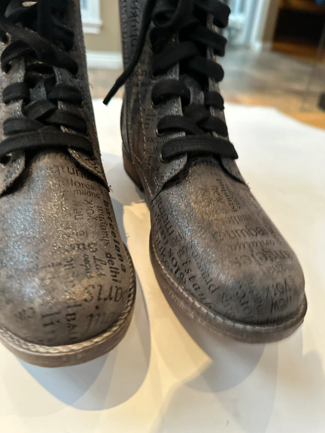 JOSEF SEIBEL  Grey Leather Boots, Size EUR 37/ US6-6.5 - photo 2