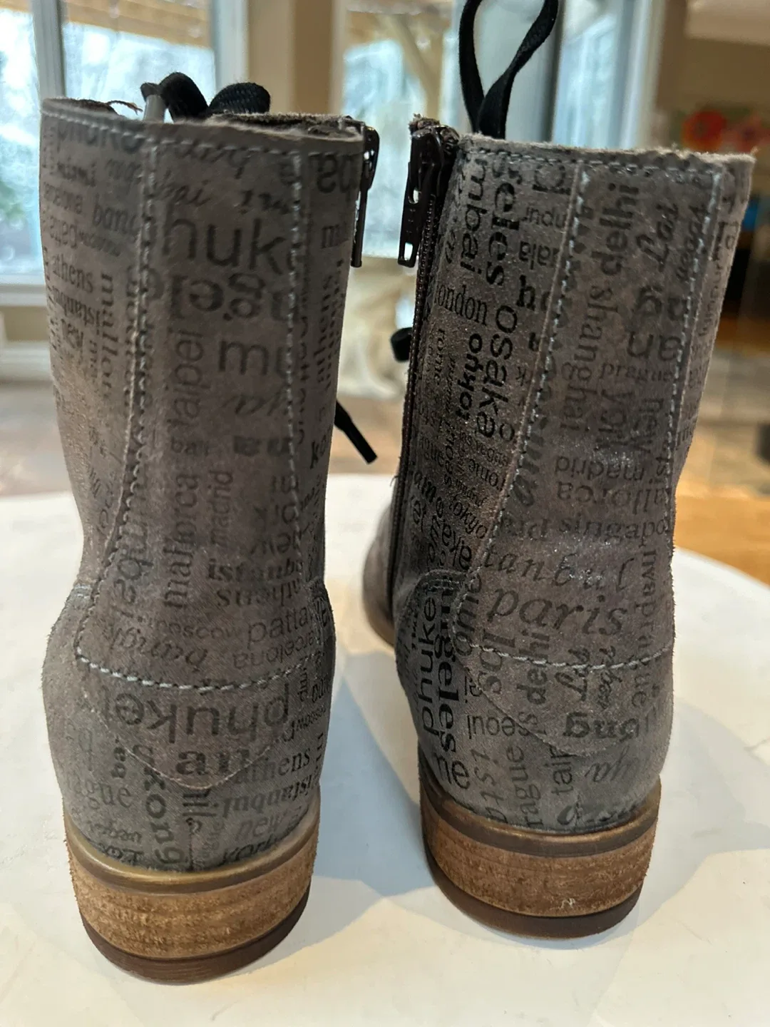 JOSEF SEIBEL  Grey Leather Boots, Size EUR 37/ US6-6.5 image indicator(6)