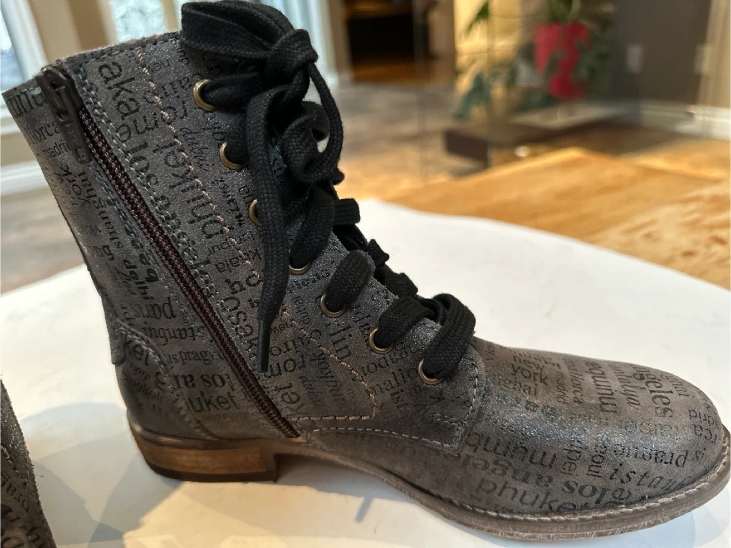 JOSEF SEIBEL  Grey Leather Boots, Size EUR 37/ US6-6.5 - photo 3