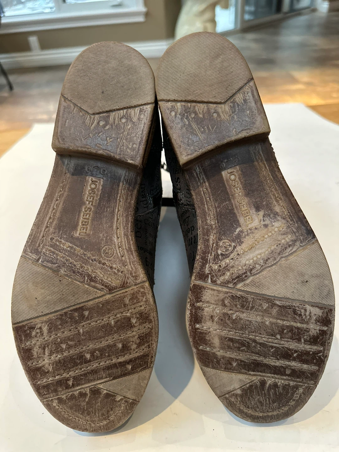 JOSEF SEIBEL  Grey Leather Boots, Size EUR 37/ US6-6.5 - photo 5