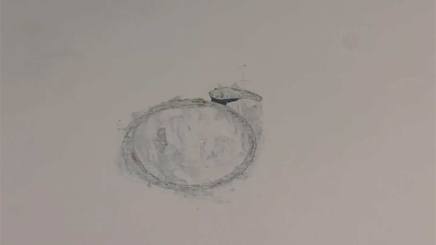 Cream Dresser with Gold Handles image indicator(7)