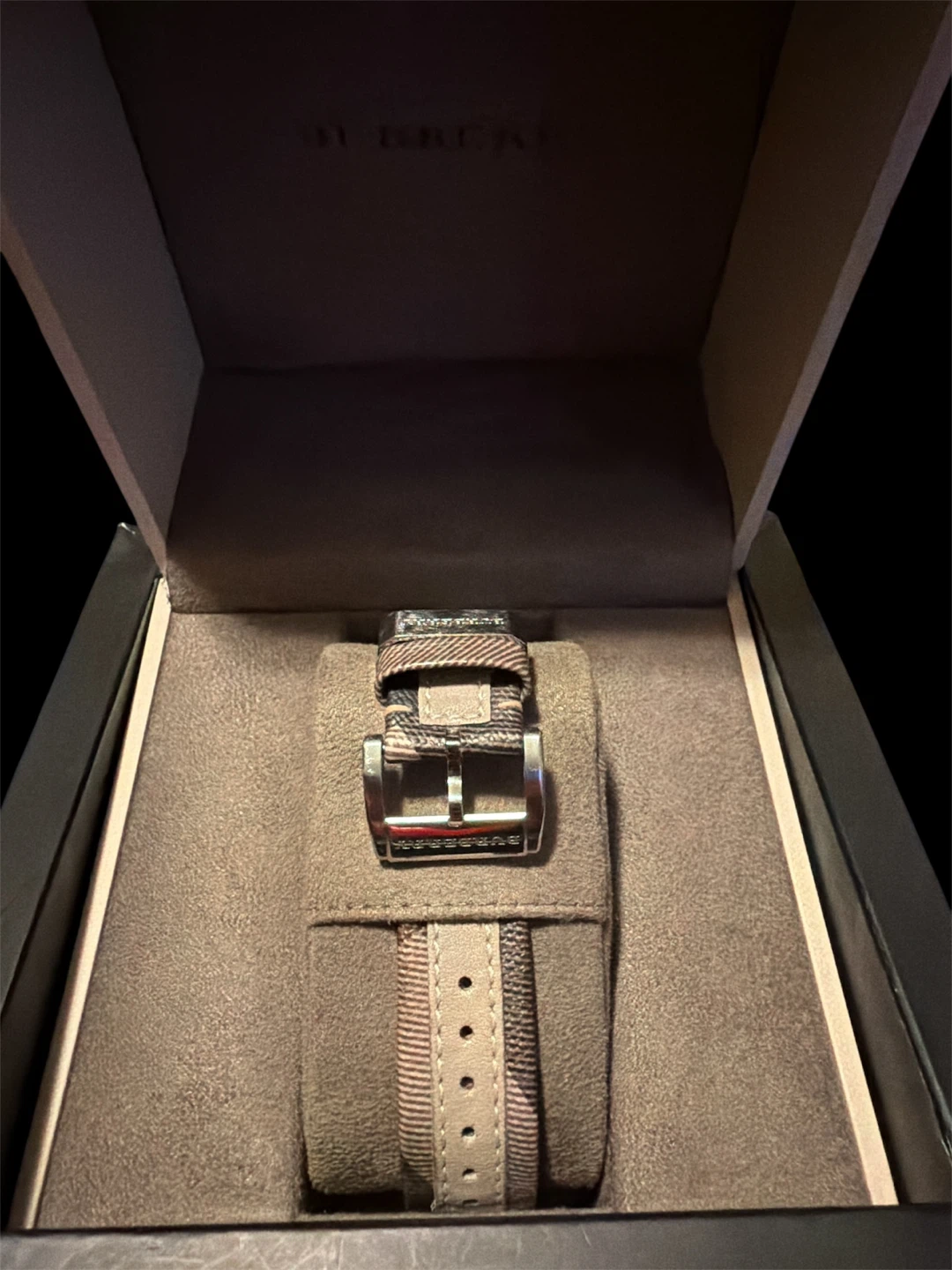Burberry Watch - photo 3