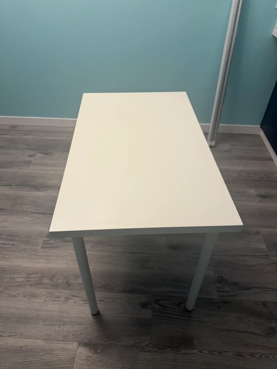IKEA LINNMON / ADILS White Table