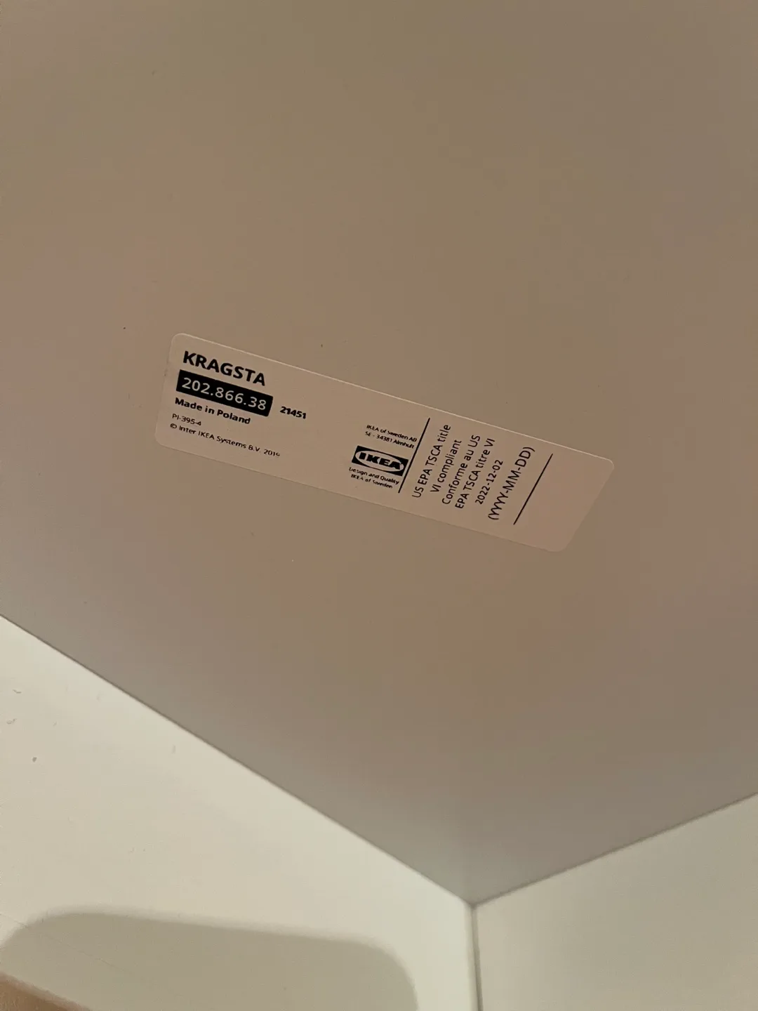 IKEA Kragsta White Round Coffee Table image indicator(5)