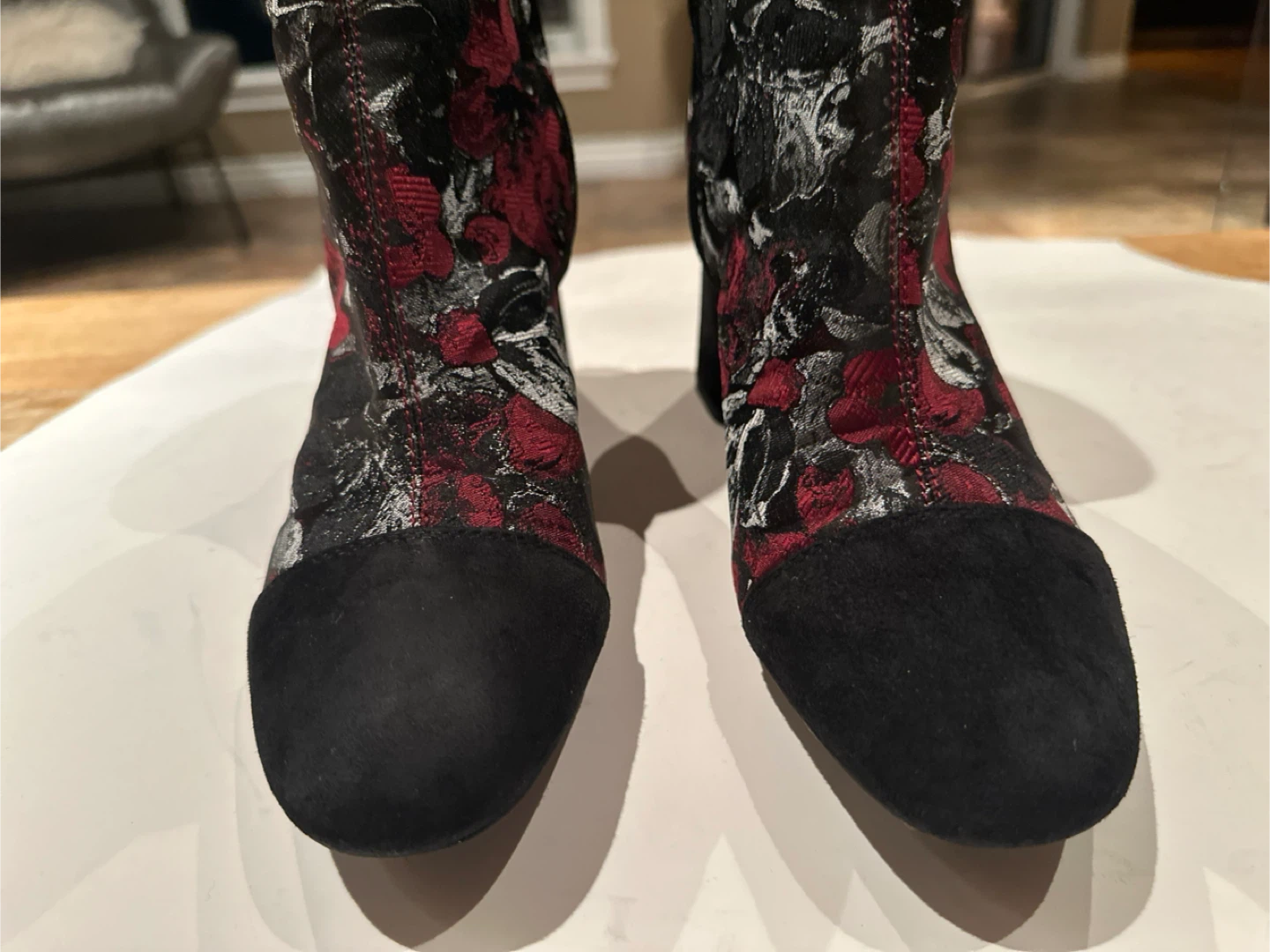 GEOX suede & brocade Ankle Boots - Sz. EUR 39/ US 8 LIKE NEW - photo 5