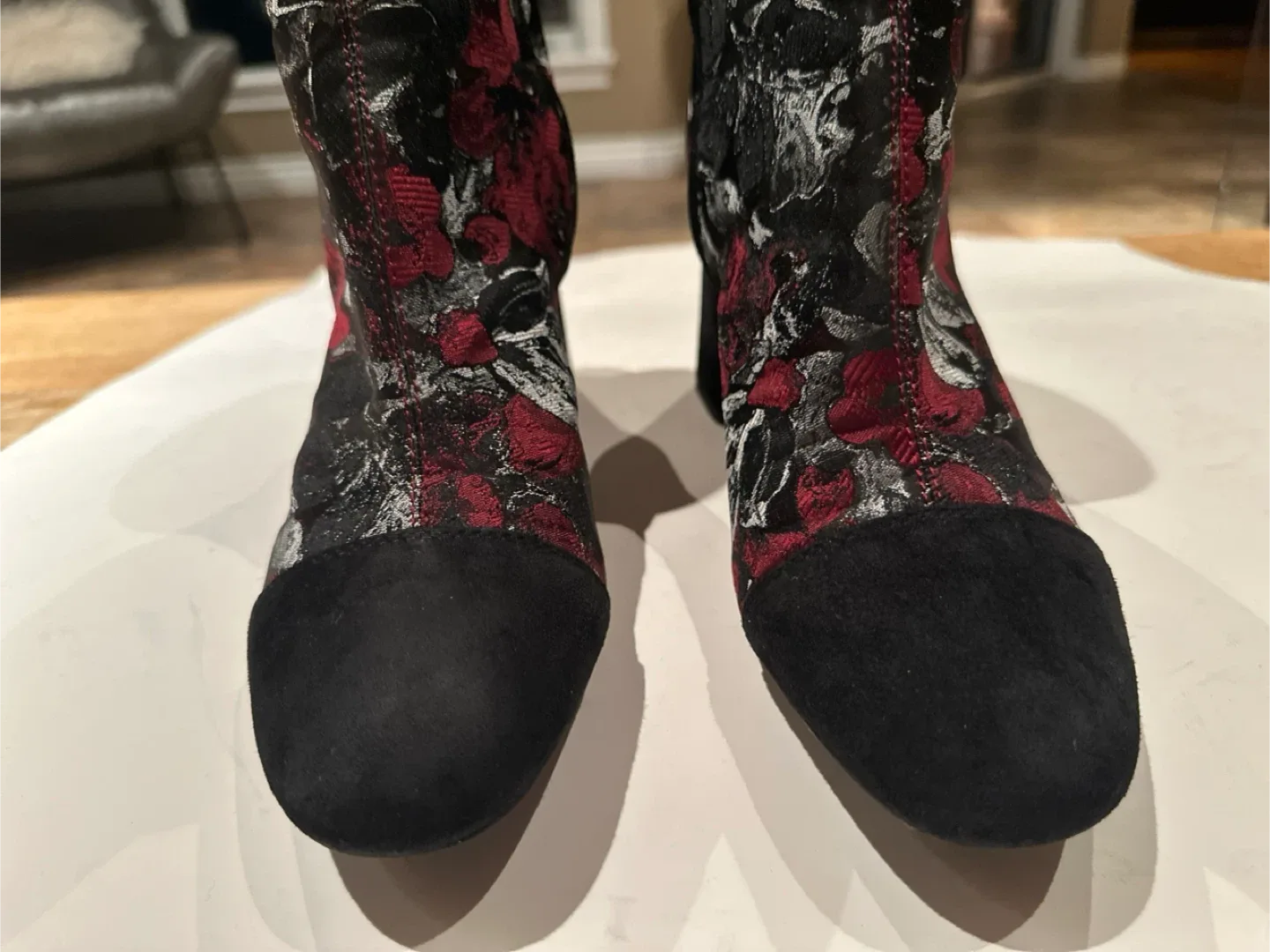 GEOX suede & brocade Ankle Boots - Sz. EUR 39/ US 8 LIKE NEW image indicator(5)