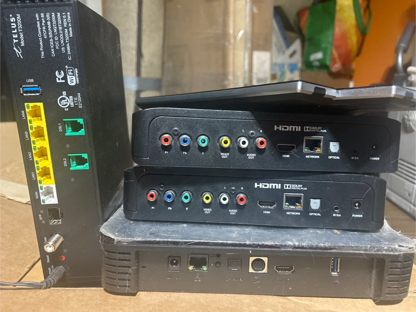 Telus Set-Top Boxes & Modem/Router - photo 3