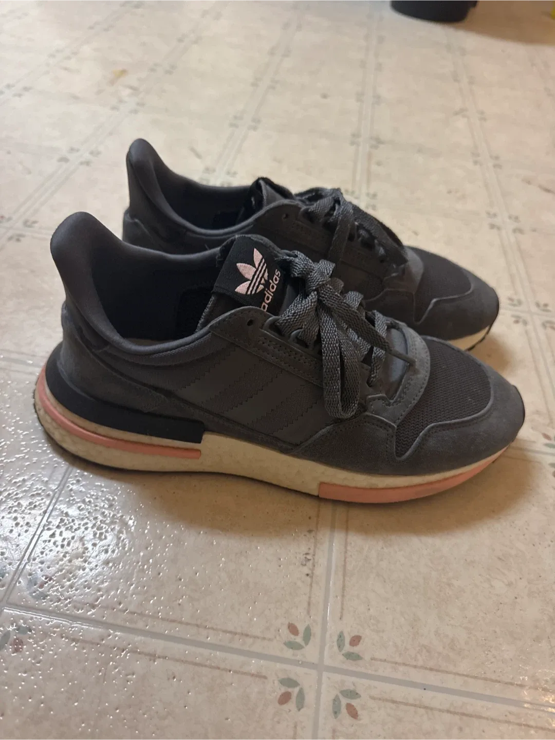 Adidas Zx 500 Grey Sneakers image indicator(2)