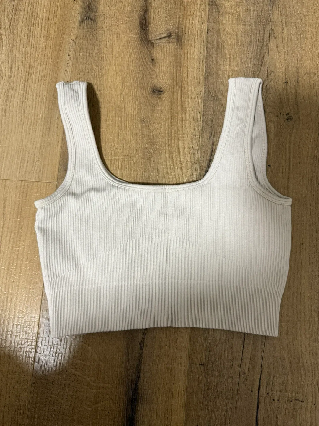 SHEIN White Ribbed Sports Bra - Size Small image indicator(2)
