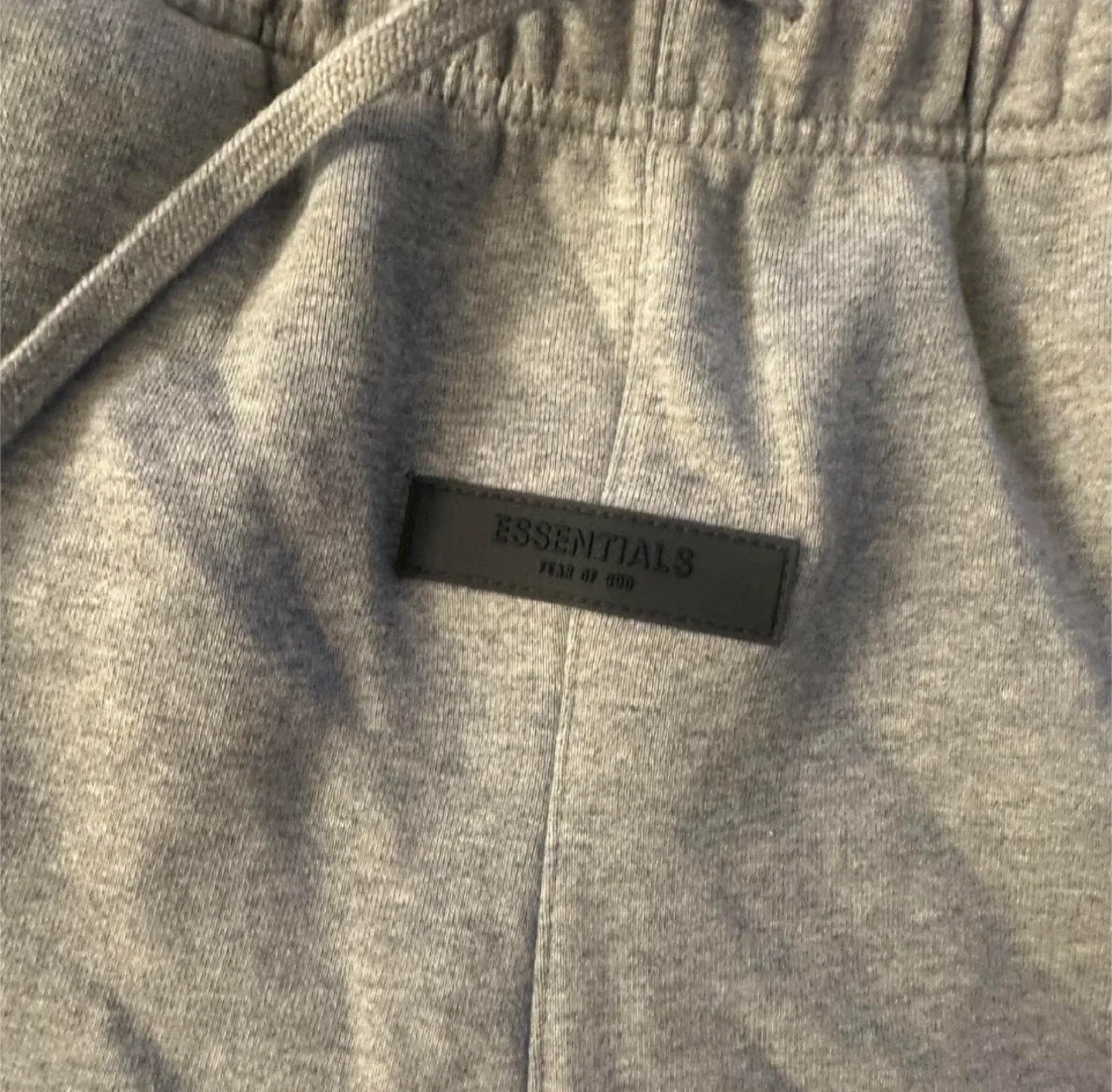 Essentials Fear of God Gray Shorts image indicator(3)