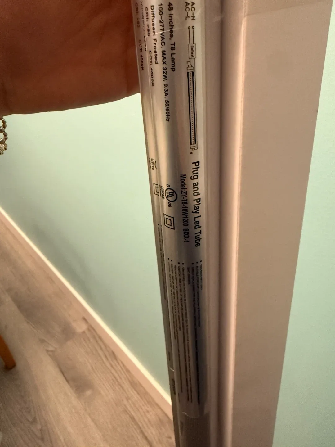 Plug and Play LED Tube 48 inches image indicator(2)