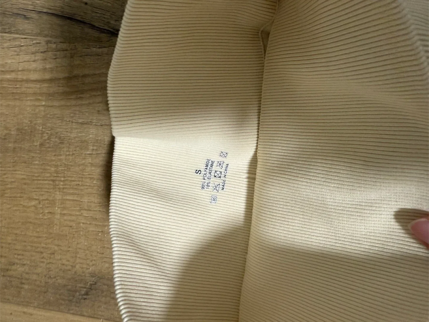 SHEIN Ribbed Cream Leggings - Size Small image indicator(4)