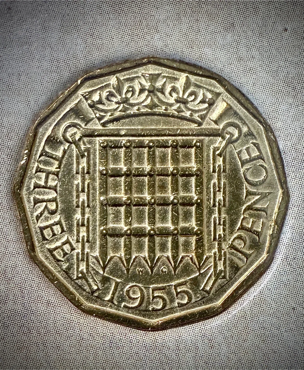 Framed Pre-Decimal British Coin Collection image indicator(6)