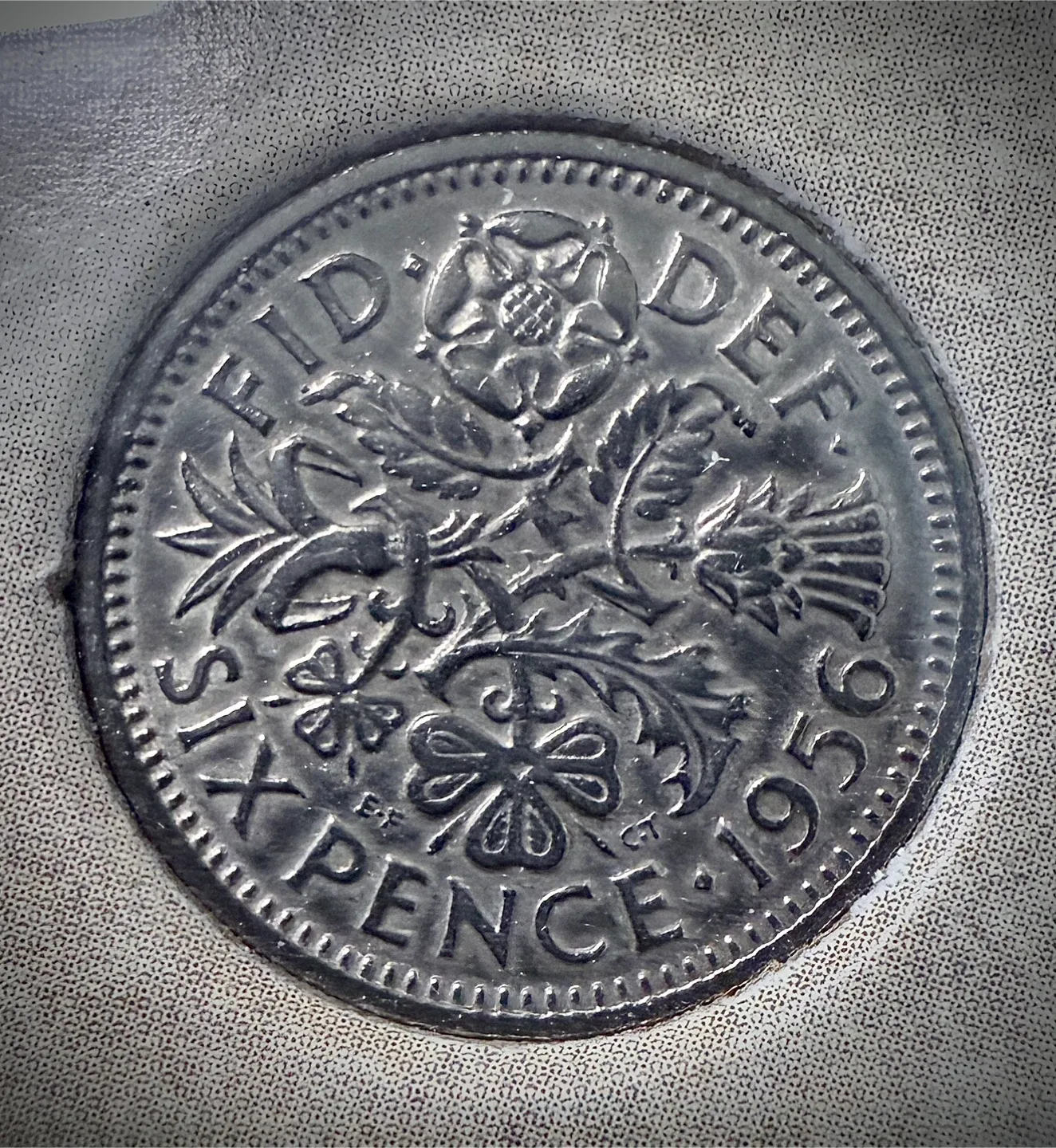 Framed Pre-Decimal British Coin Collection image indicator(7)