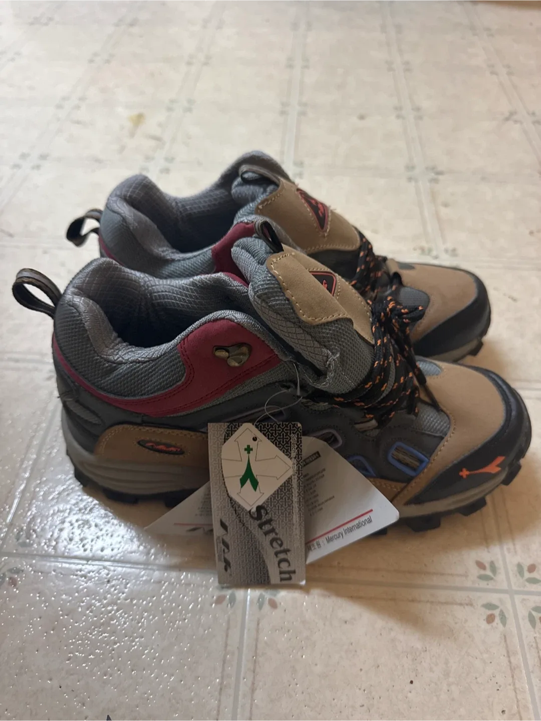 Mercury International Hiking Boots image indicator(2)