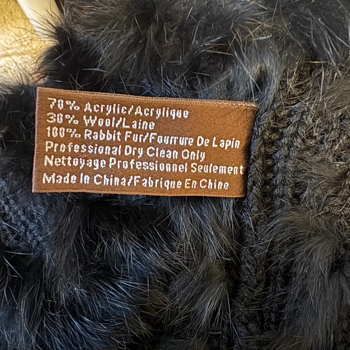 Danier Black Genuine Rabbit Fur Snood Infinity Scarf Wrap image indicator(7)