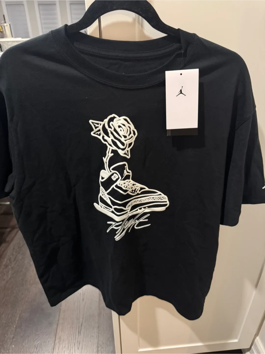 Jordan Women's T-Shirt - Size M