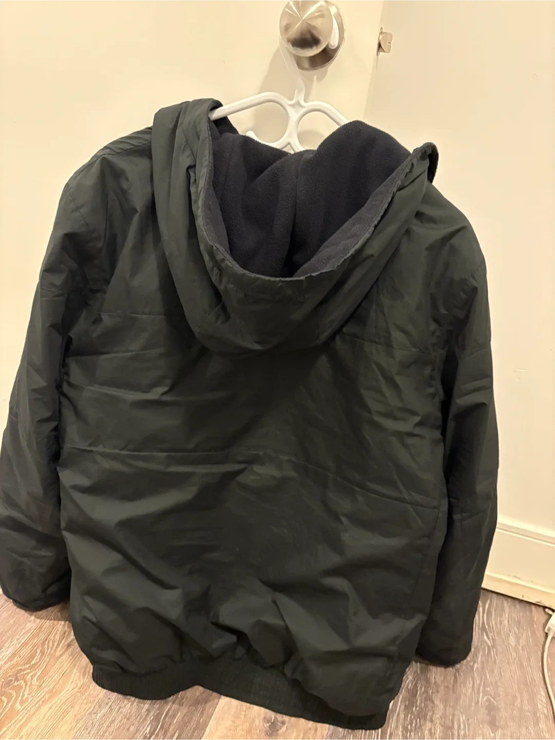 Nike Black Jacket - Size M image indicator(3)