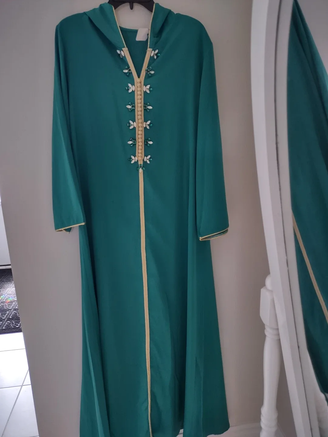 Green Moroccan Kaftan image indicator(3)