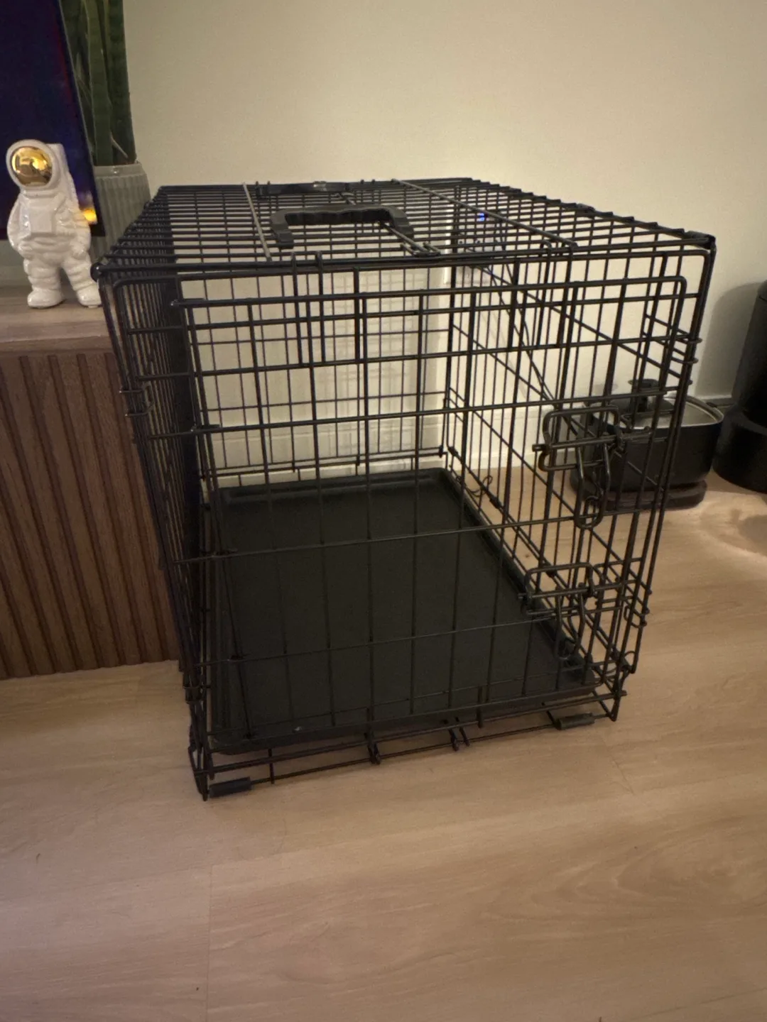 MidWest iCrate Single Door Collapsible Wire Dog Crate, 22-in