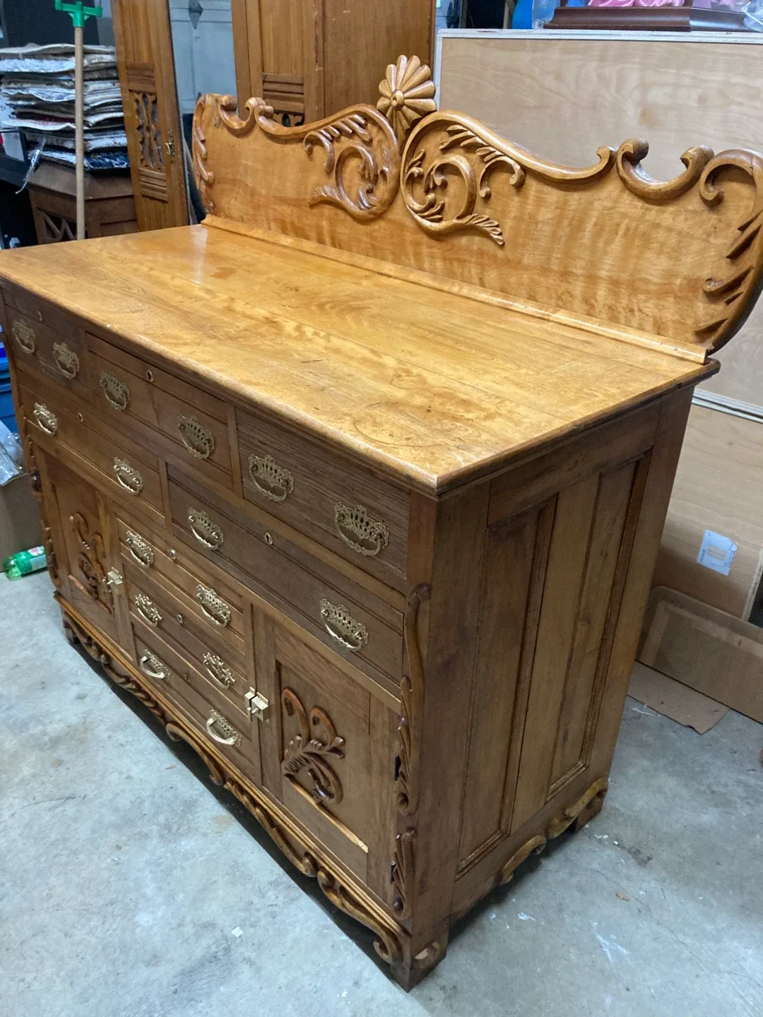 Antique Oak Buffet with Ornate Carvings image indicator(2)