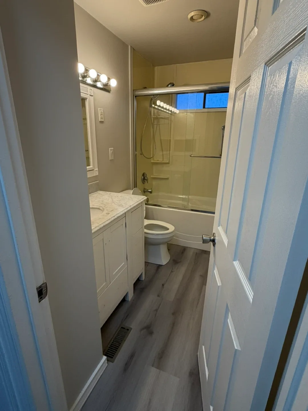 3 bedroom House for rent image indicator(8)