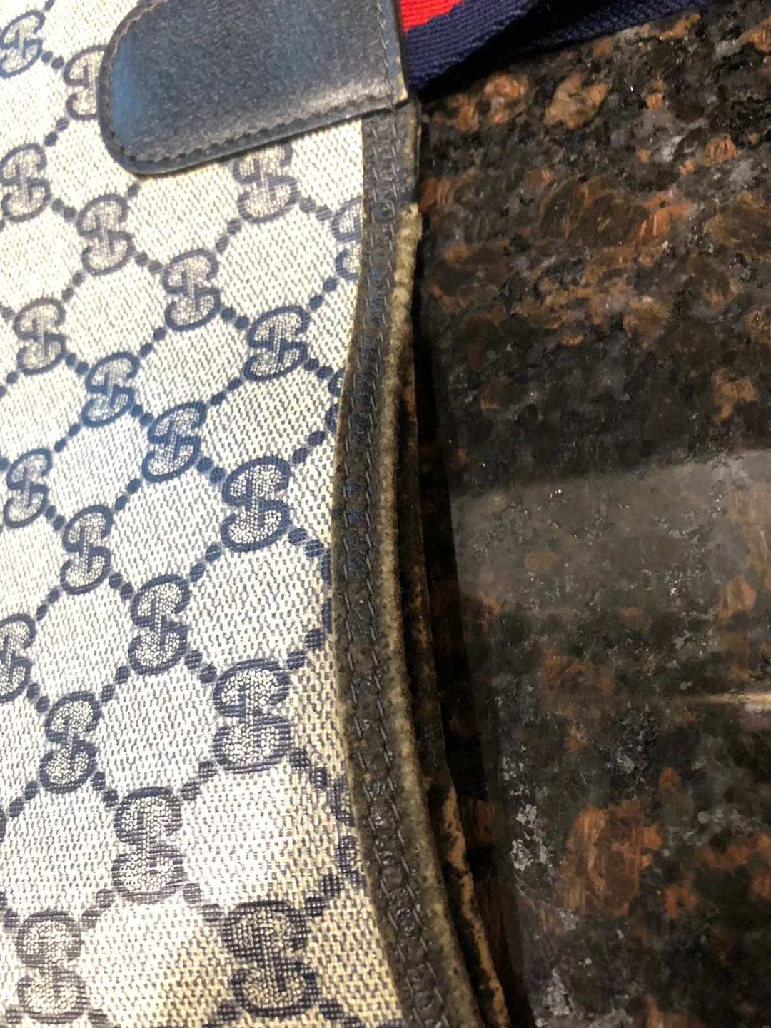 Gucci vintage sherry line tote image indicator(3)