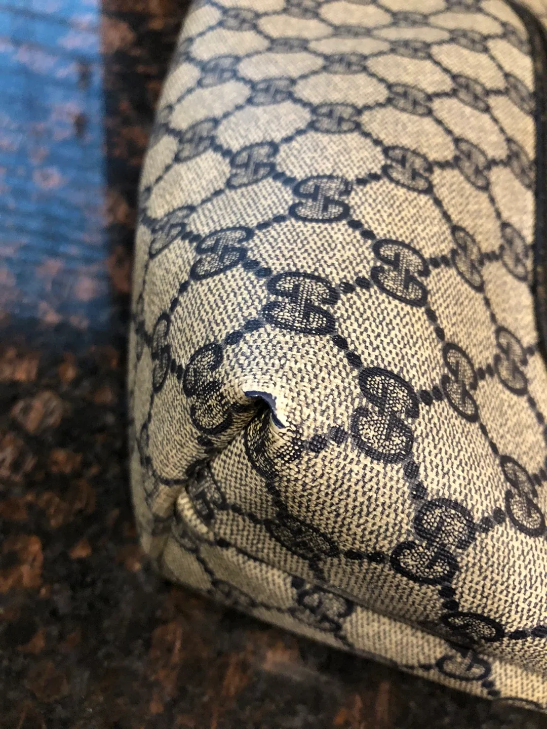 Gucci vintage sherry line tote image indicator(4)