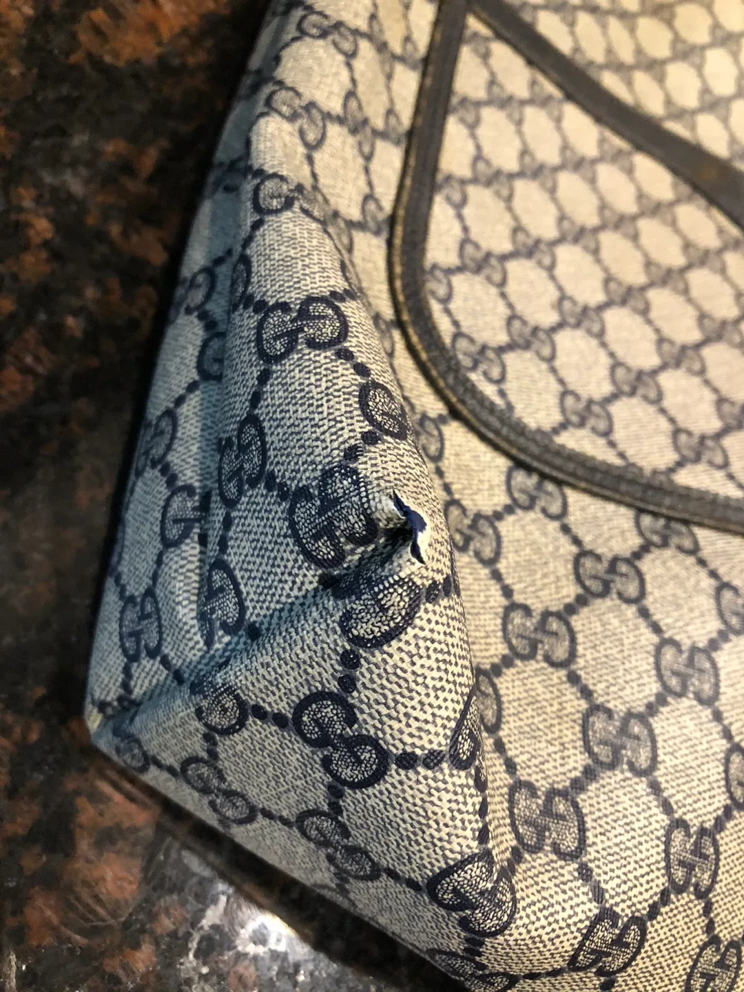 Gucci vintage sherry line tote image indicator(5)