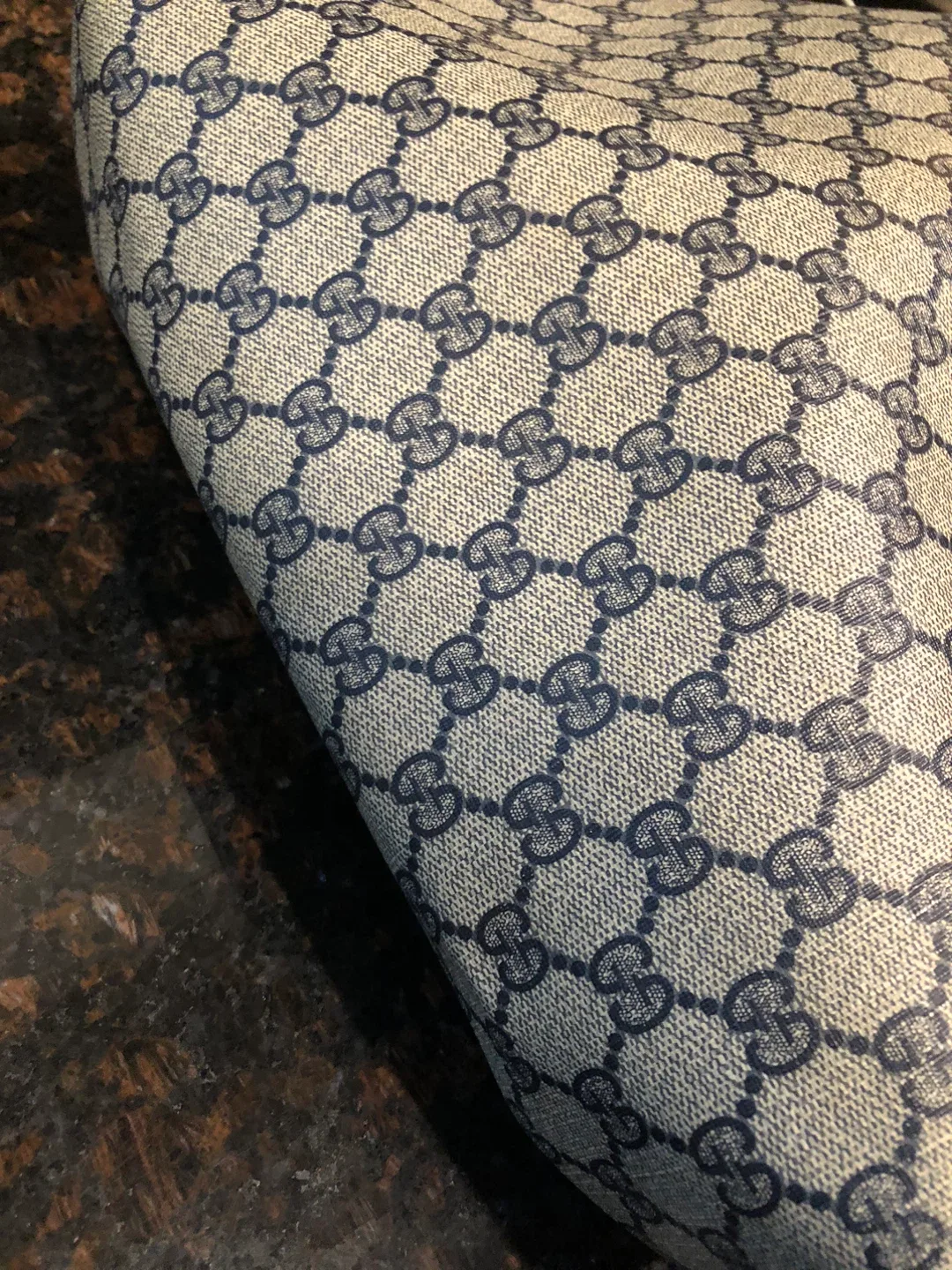 Gucci vintage sherry line tote image indicator(7)