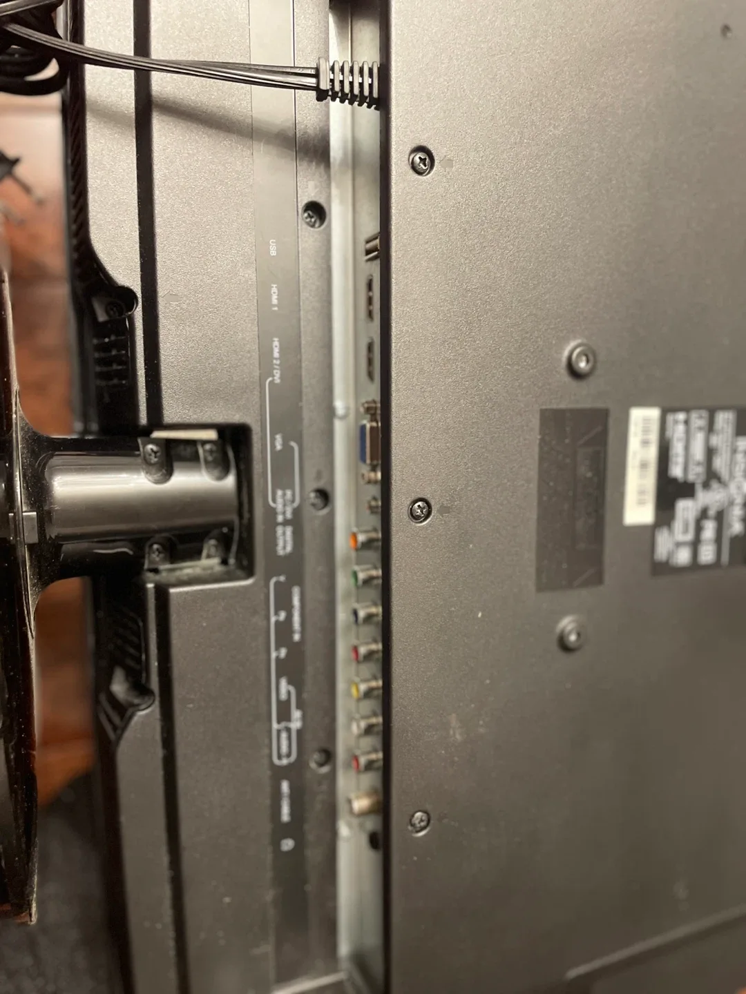 Insignia 24" TV/ Monitor & built in DVD Player image indicator(4)