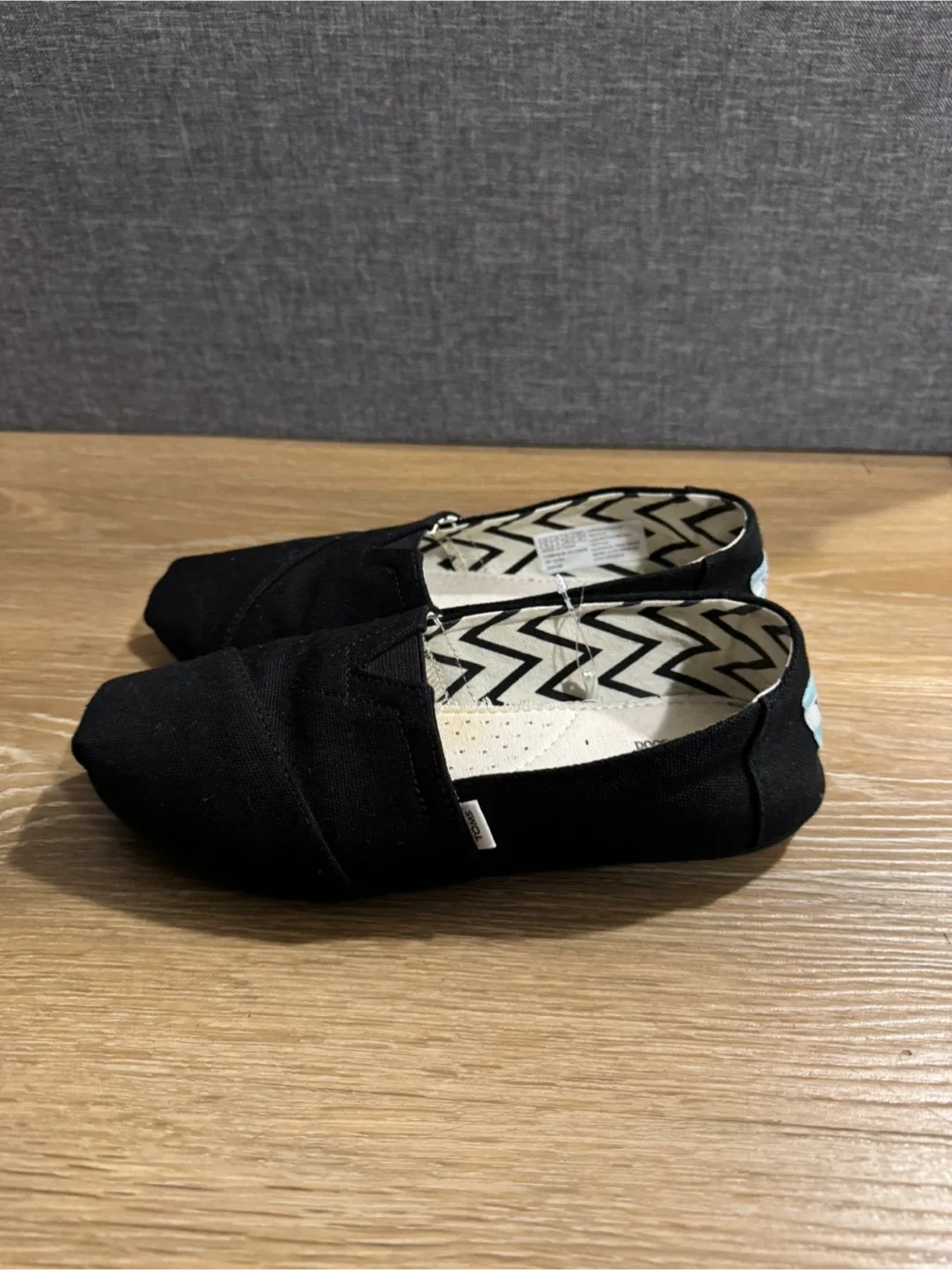 Tom’s Alpargata Black Heritage Canvas Size 6W image indicator(3)