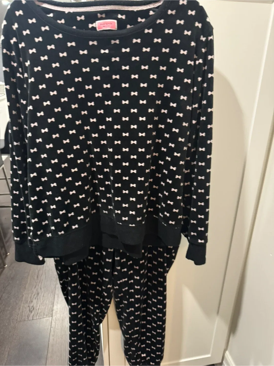 Kate Spade Black Pajama Set image indicator(2)