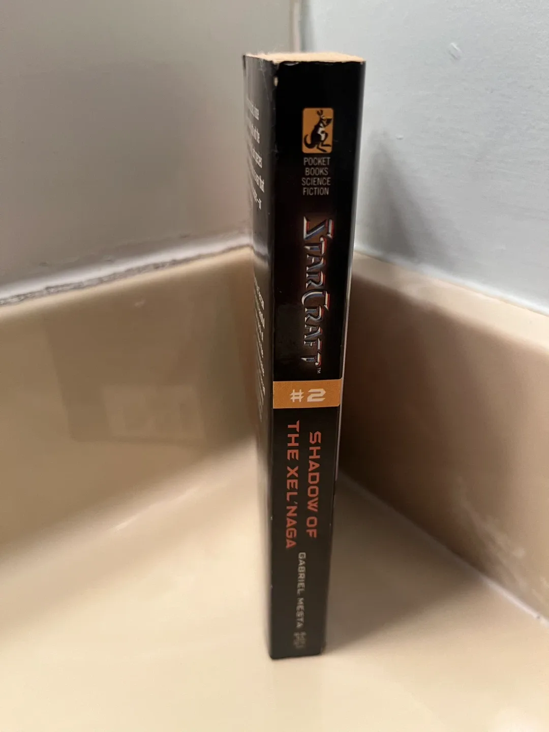 StarCraft Book 2 Shadow Of The Xel’Naga Book image indicator(3)