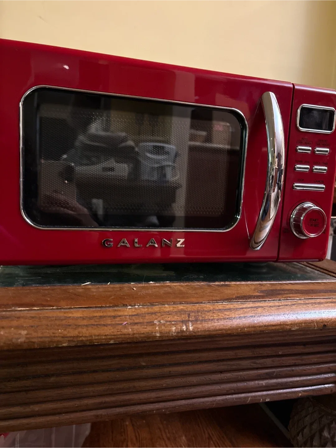Galanz Retro Red Microwave Oven