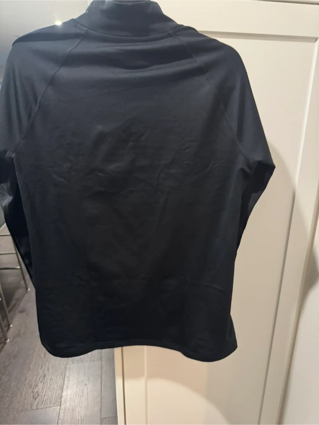 Woman’s Under Armour Fitted ColdGear Top - XL image indicator(6)