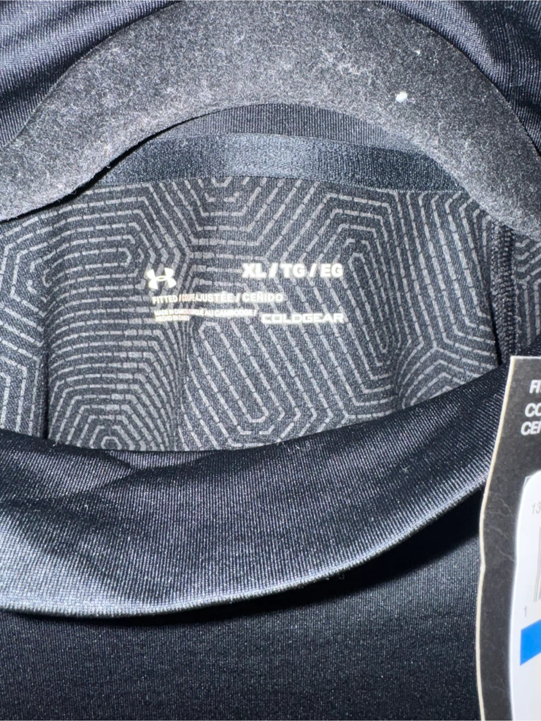 Woman’s Under Armour Fitted ColdGear Top - XL - photo 4