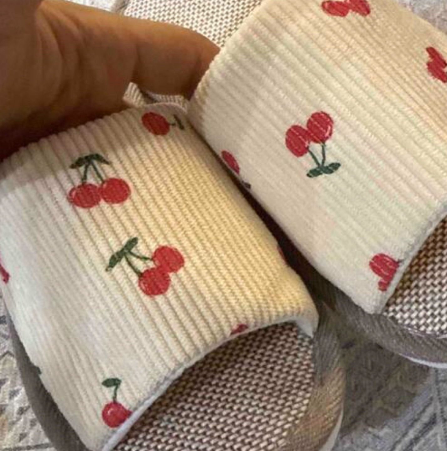 Slippers - Size 38-39 - photo 2